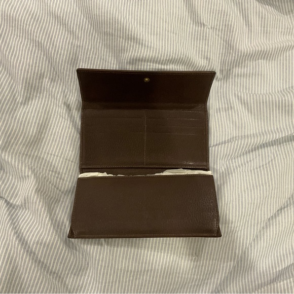 Vintage Gucci Wallet - Picture 4 of 8